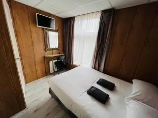 Double Room 2